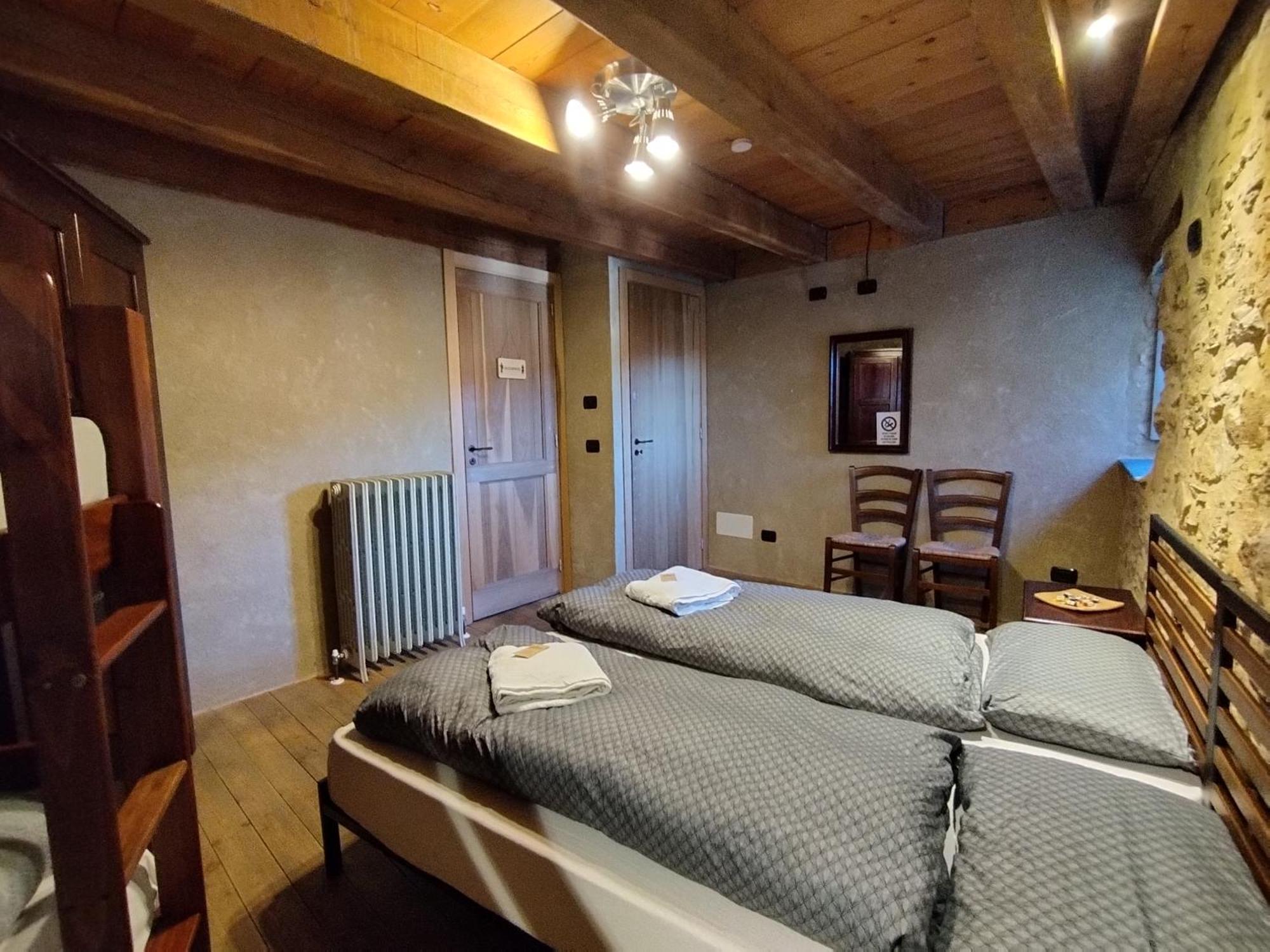 Hotel Rifugio Ca' Da Cardella Mendatica Zimmer foto