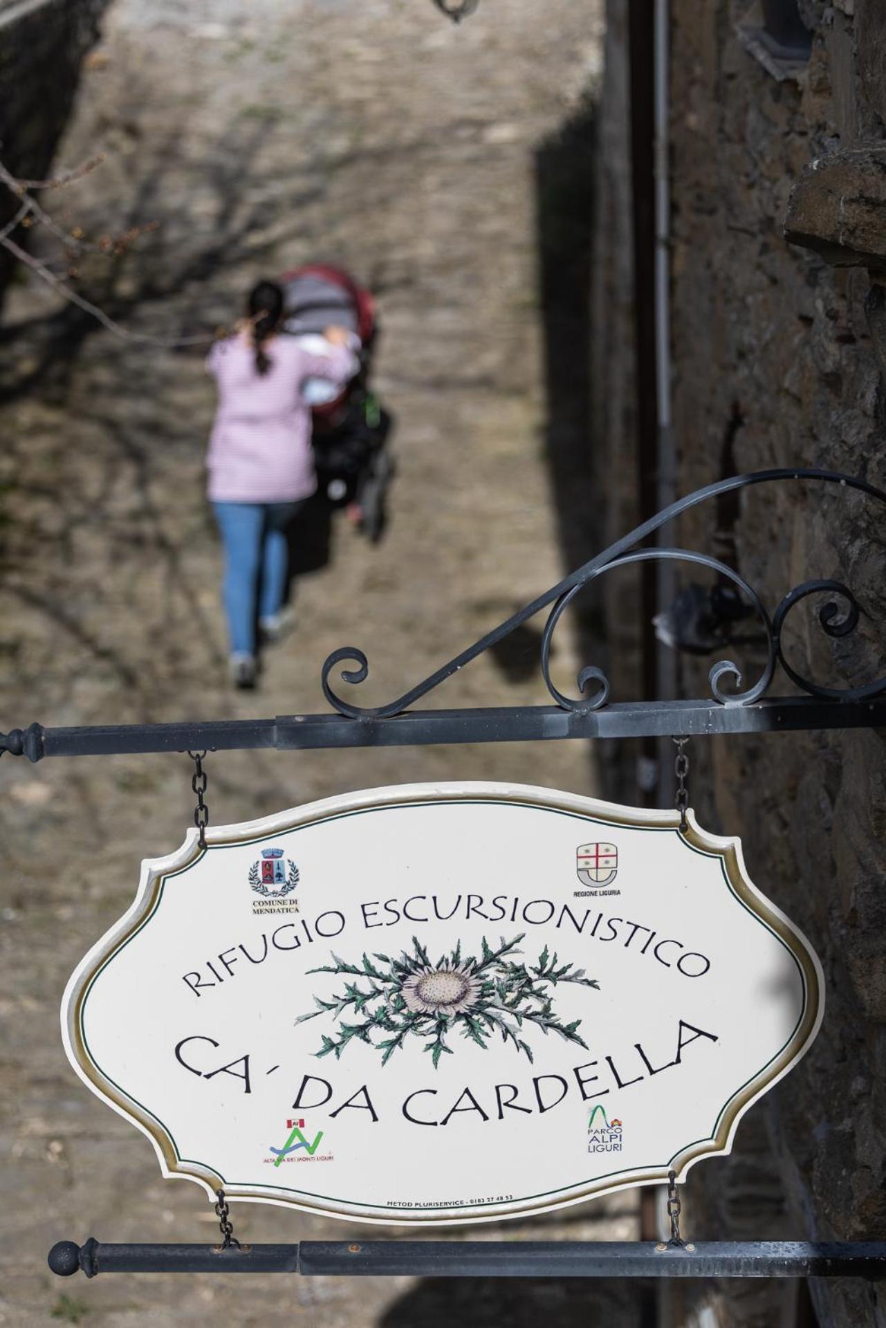 Hotel Rifugio Ca' Da Cardella Mendatica Exterior foto
